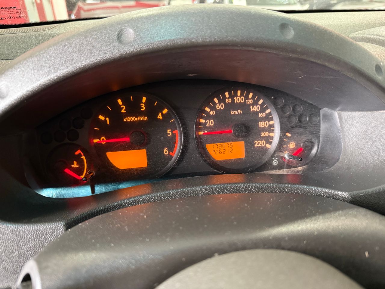 Nissan Navara 2.5dCi (171 CV) XE Doble Cabina 4x4 - Foto 19