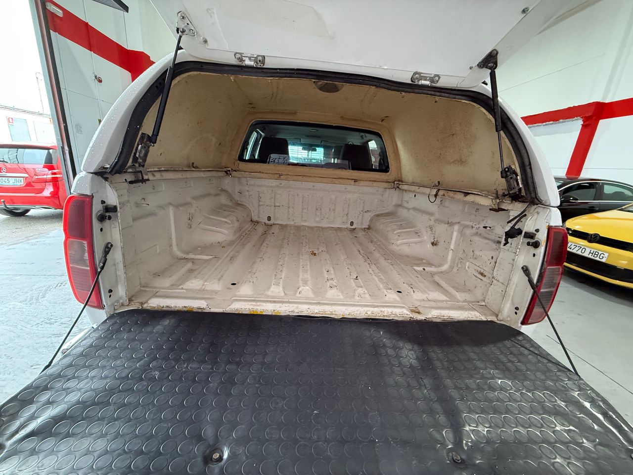 Nissan Navara 2.5dCi (171 CV) XE Doble Cabina 4x4 - Foto 10