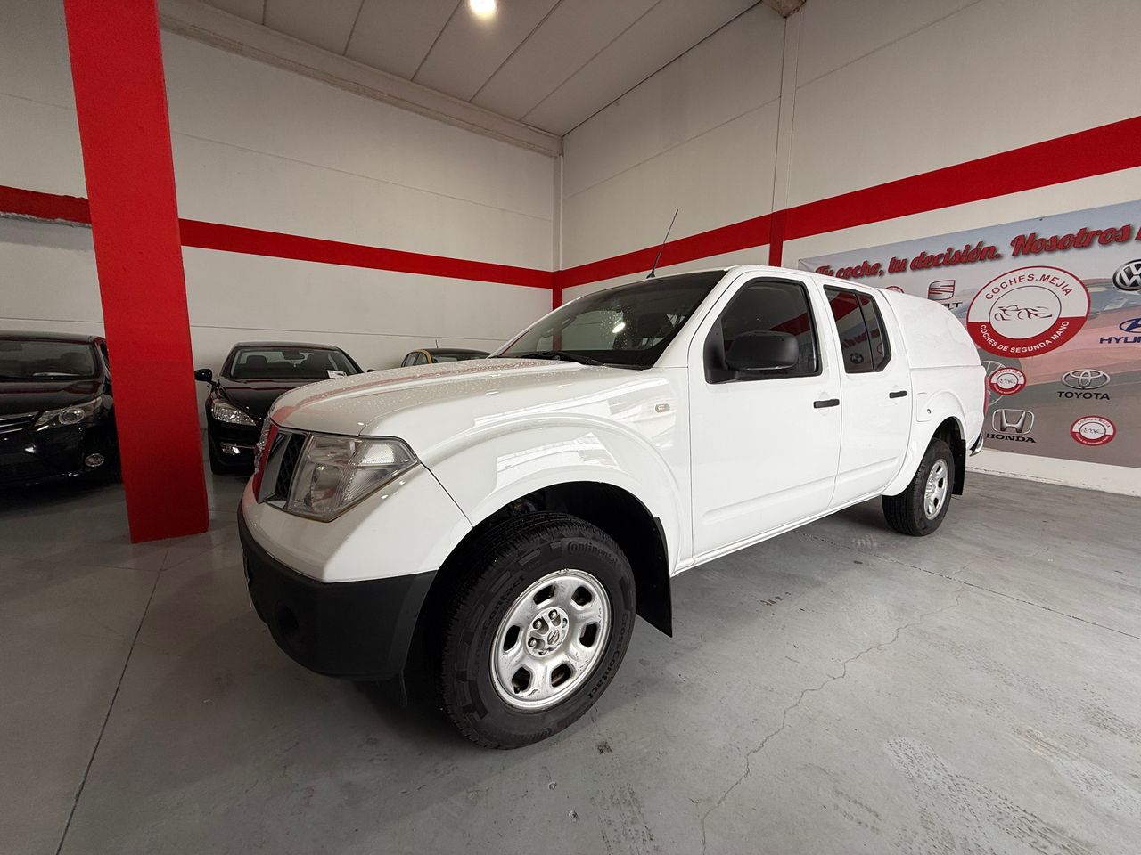 Nissan Navara 2.5dCi (171 CV) XE Doble Cabina 4x4 - Foto 4