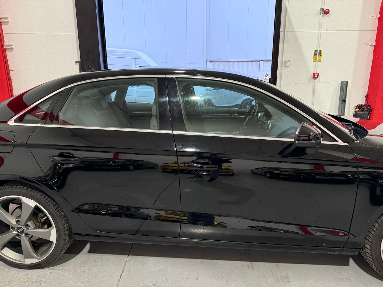 Audi A3 Sedan 1.6 TDI clean diesel 110 CV S tronic 7 vel. Attraction - Foto 6