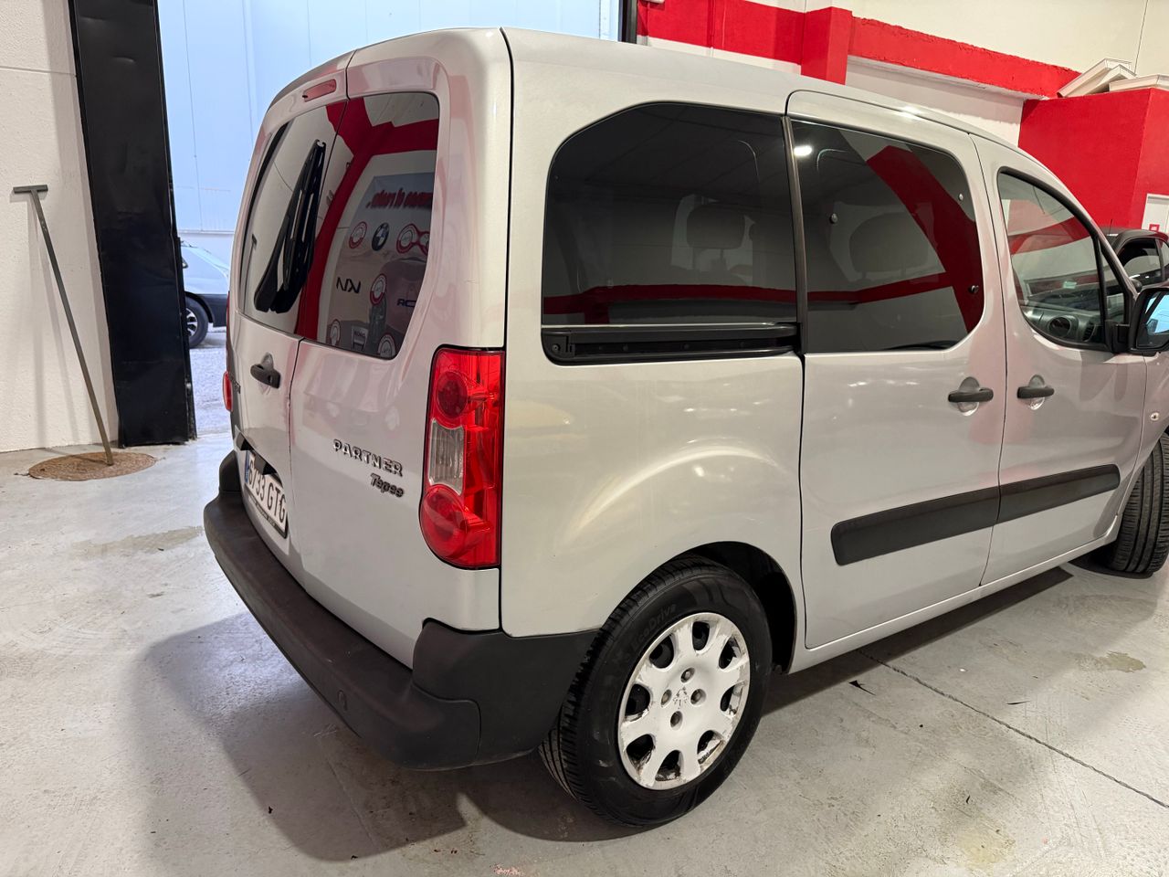 Peugeot Partner Nuevo  Tepee Confort HDi 90 - Foto 7