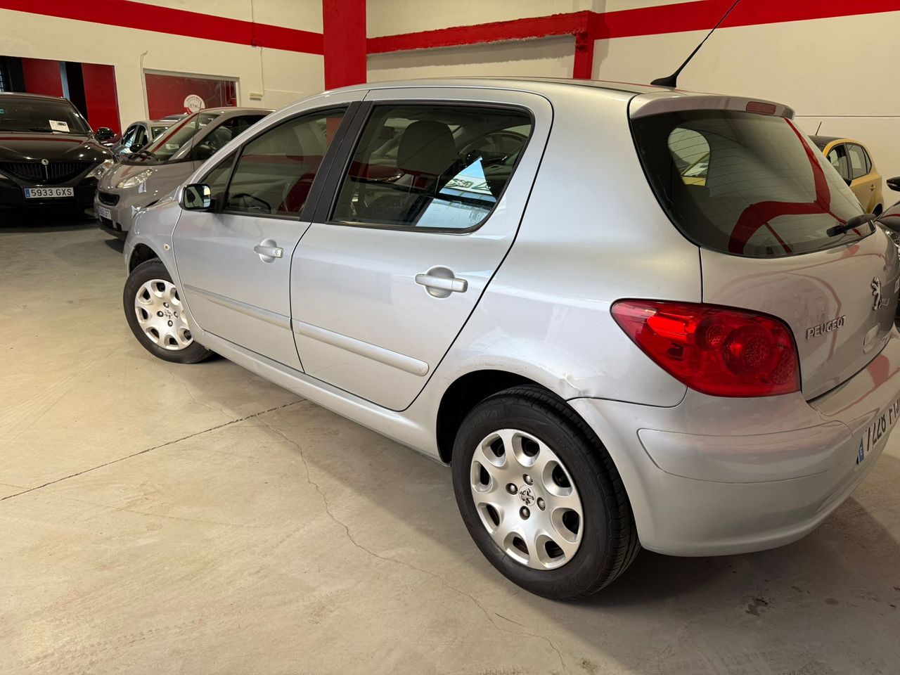 Peugeot 307 5p XS+ 1.4 16v - Foto 9