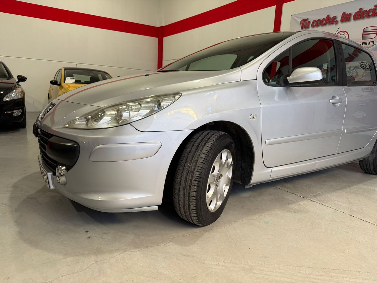 Peugeot 307 5p XS+ 1.4 16v - Foto 4