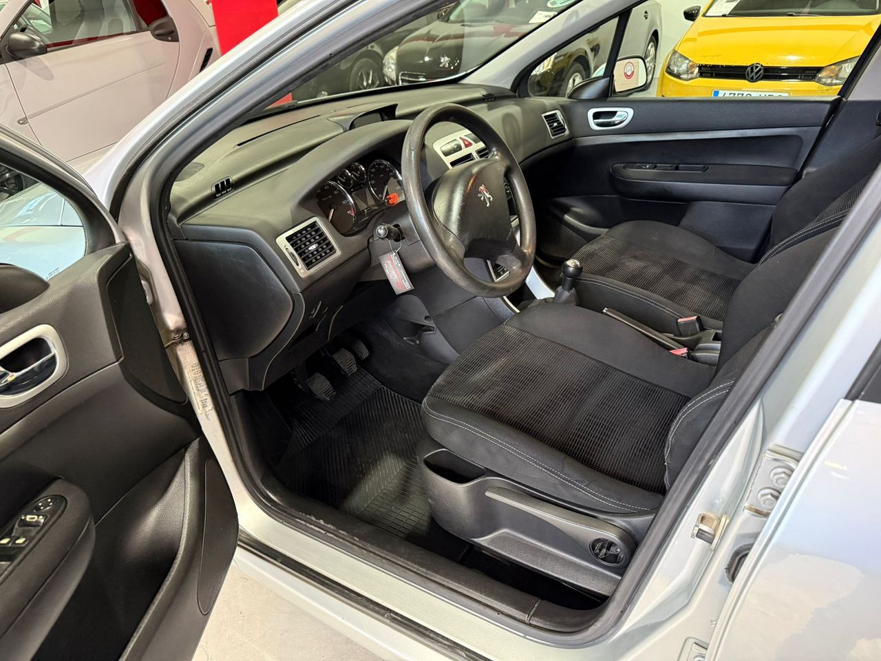 Peugeot 307 5p XS+ 1.4 16v - Foto 14