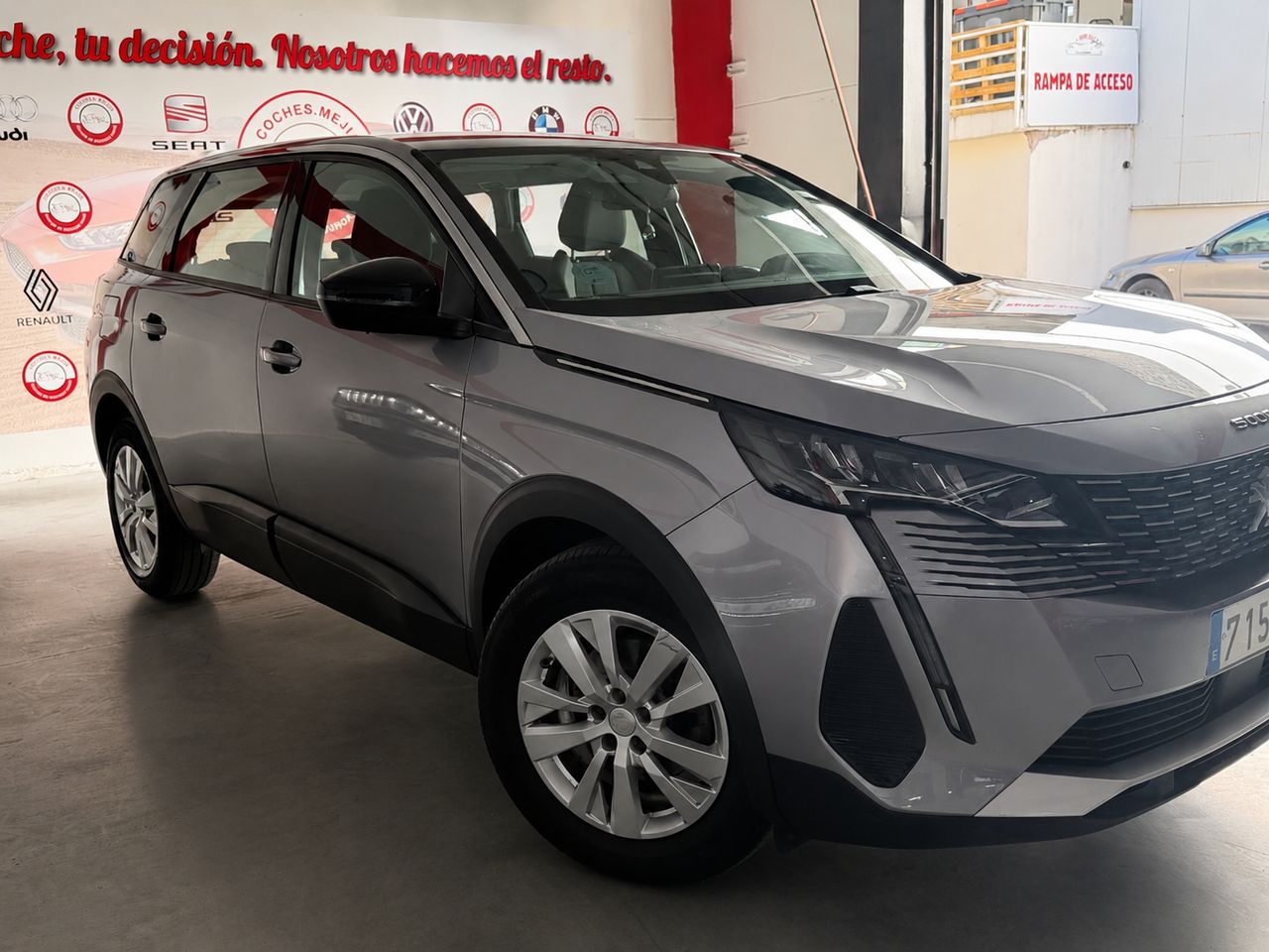 Peugeot 5008 Allure BlueHDi 130 S&S - Foto 4