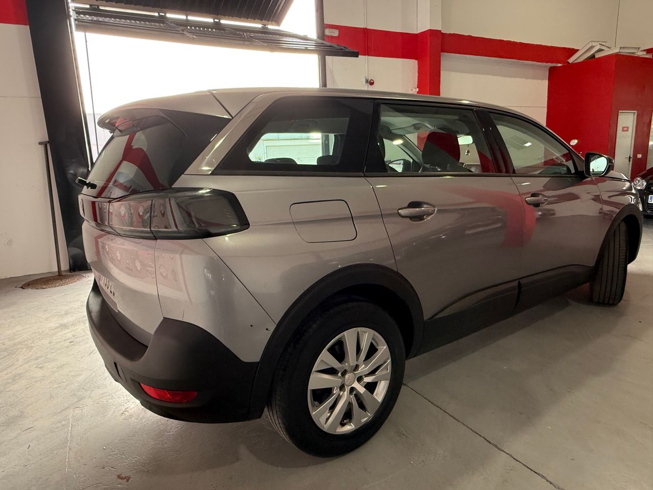 Peugeot 5008 Allure BlueHDi 130 S&S - Foto 7