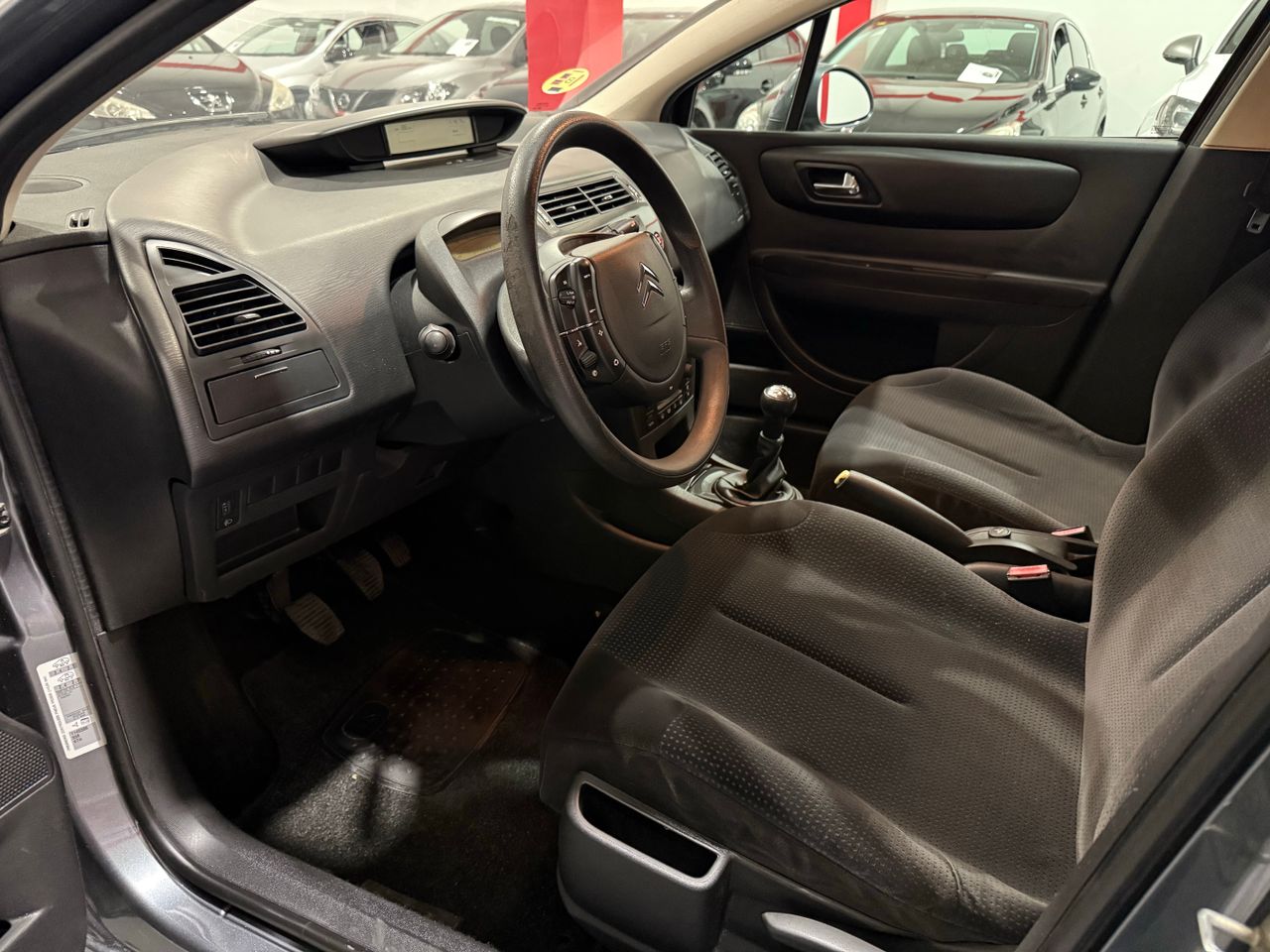 Citroën C4 5p HDi 92 LX - Foto 11