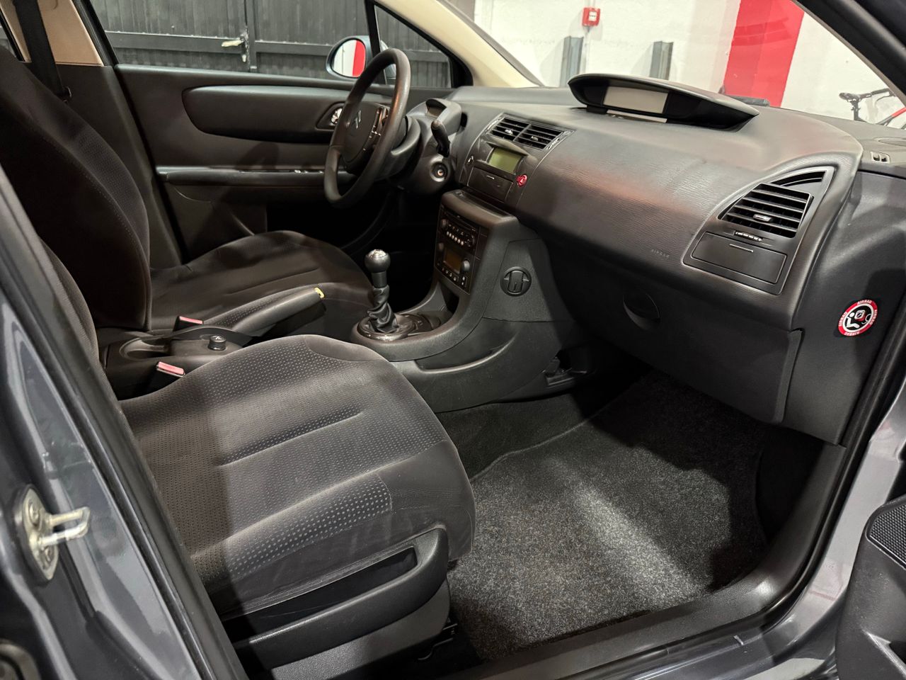 Citroën C4 5p HDi 92 LX - Foto 15