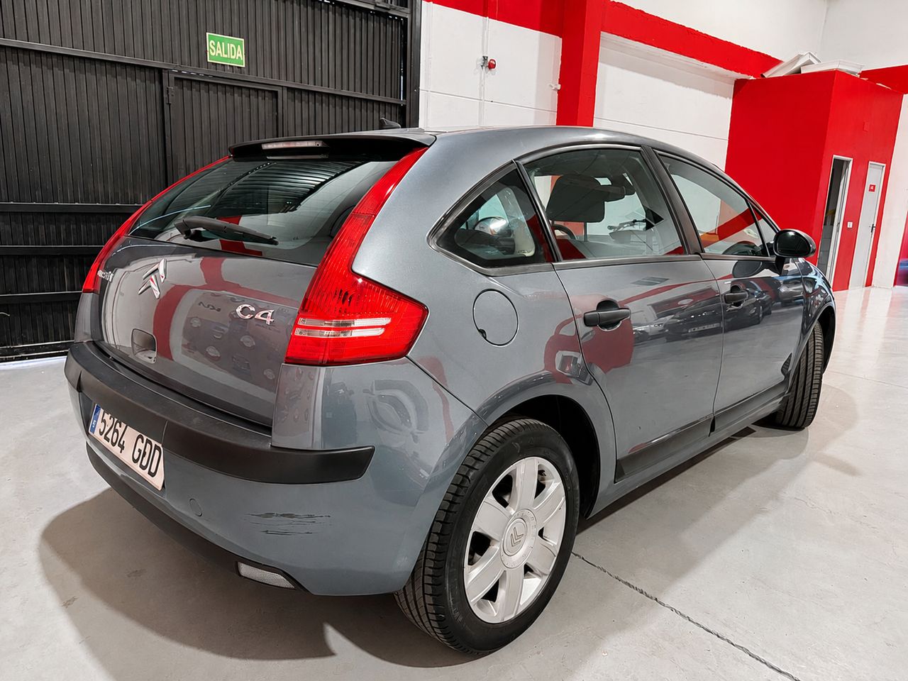 Citroën C4 5p HDi 92 LX - Foto 8