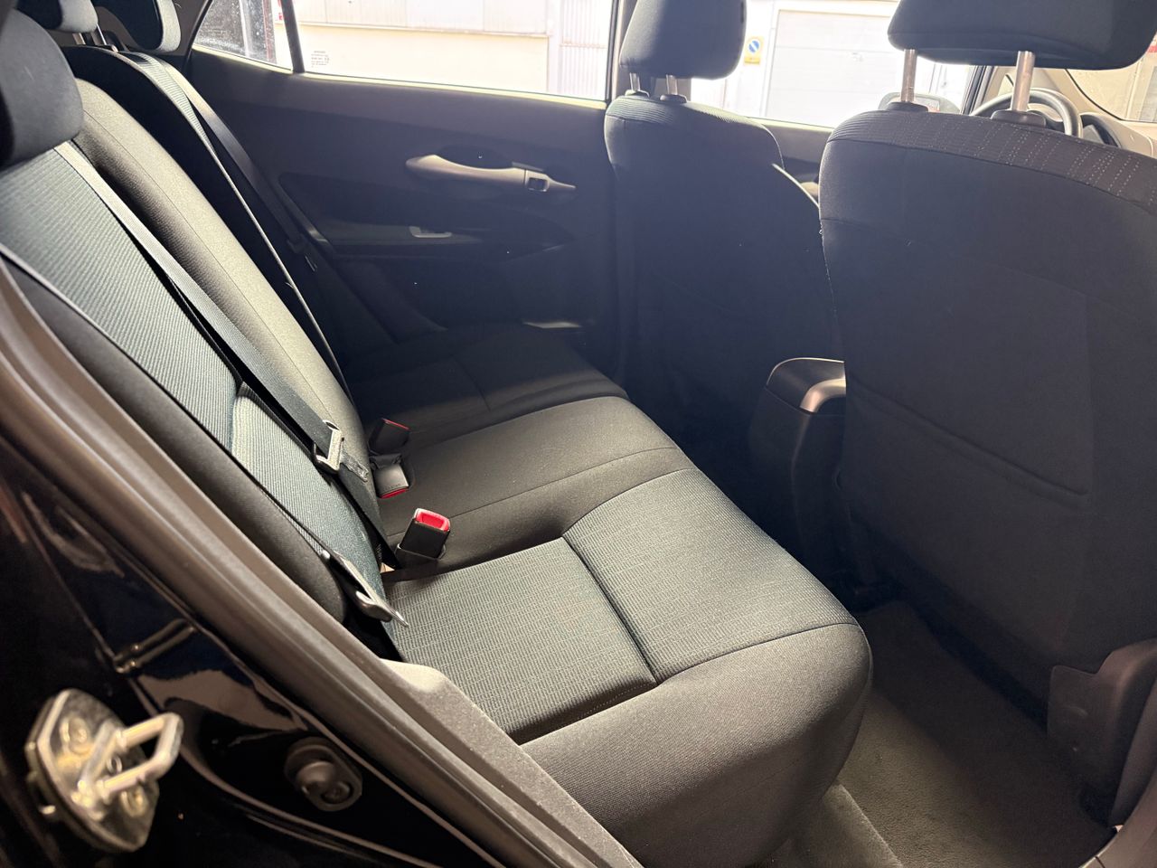 Toyota Auris 5p 1.33 VVT-i Active - Foto 13