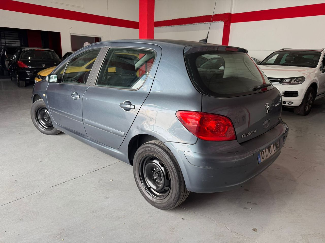 Peugeot 307 5p XS 1.6 HDI 90 - Foto 9