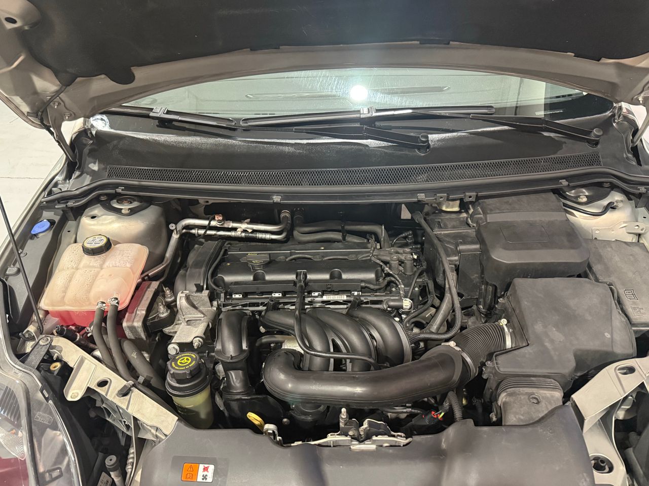 Ford Focus Berlina Trend 1.6 Ti-VCT - Foto 18