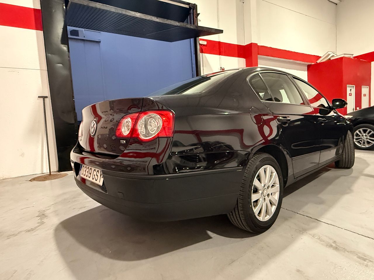 Volkswagen Passat Edition Plus 2.0 TDI CR 110 CV DPF - Foto 7