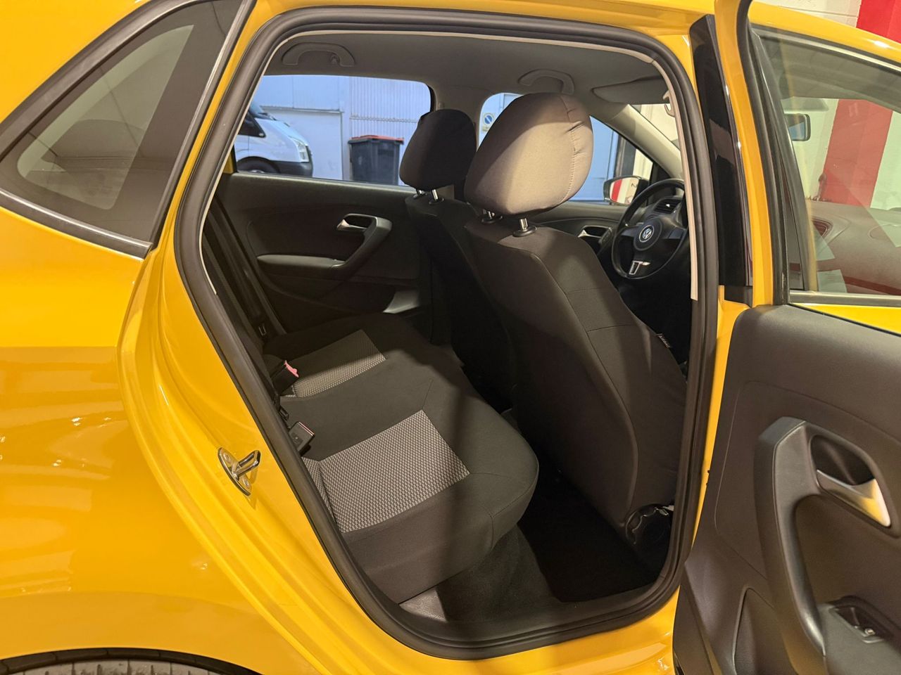 Volkswagen Polo 5p Advance 1.6 TDI 90 CV - Foto 18