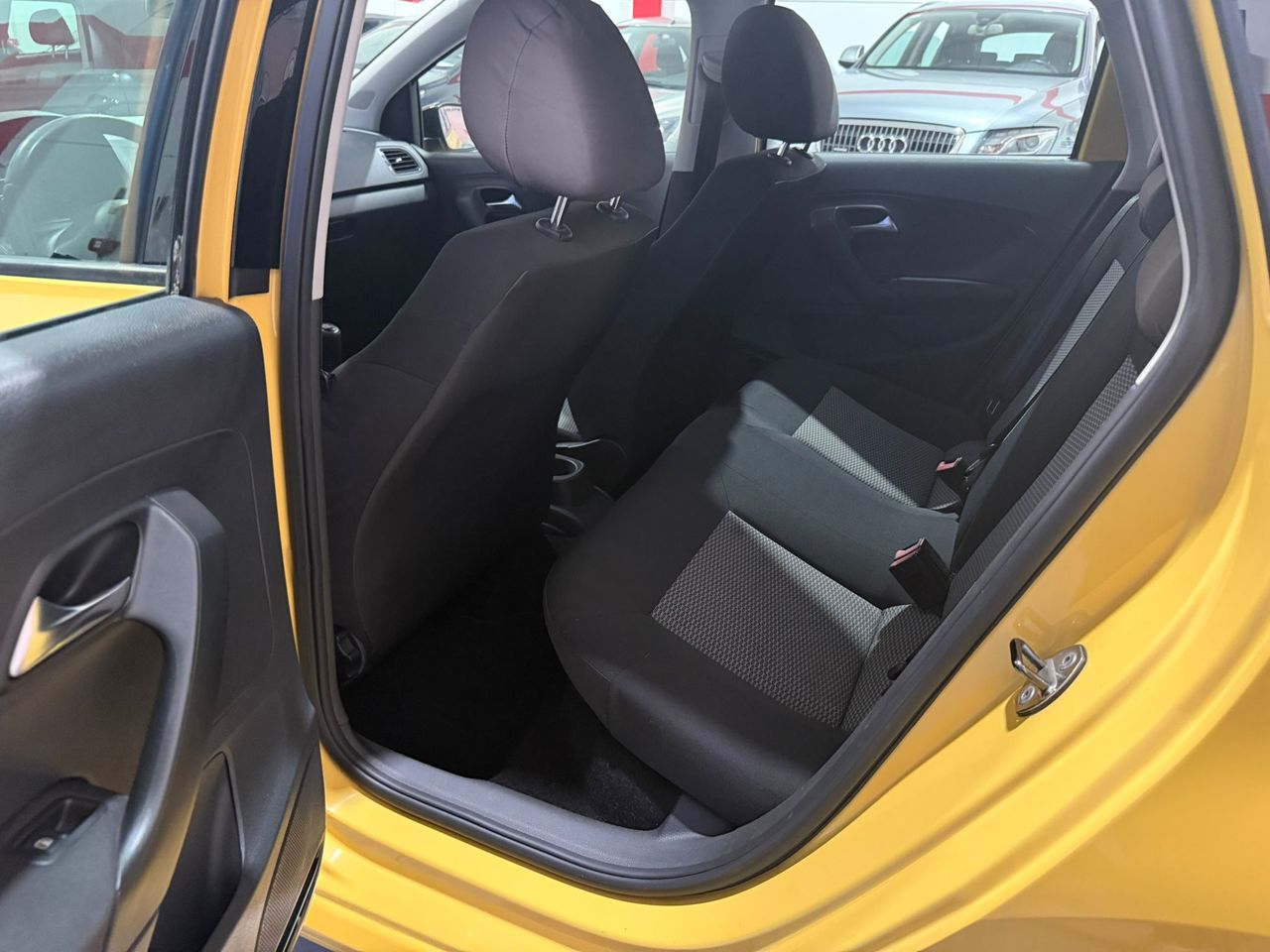 Volkswagen Polo 5p Advance 1.6 TDI 90 CV - Foto 16