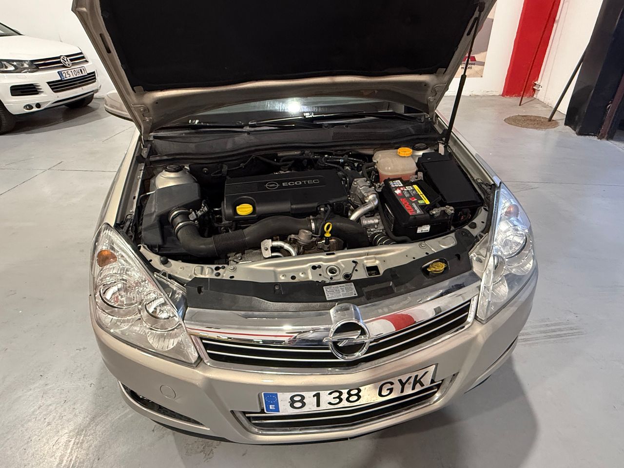 Opel Astra Sedan Edition 1.7 CDTi 110 CV - Foto 11