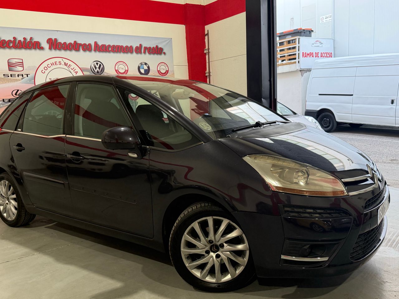 Citroën C4 Picasso HDi 110 FAP Exclusive - Foto 5