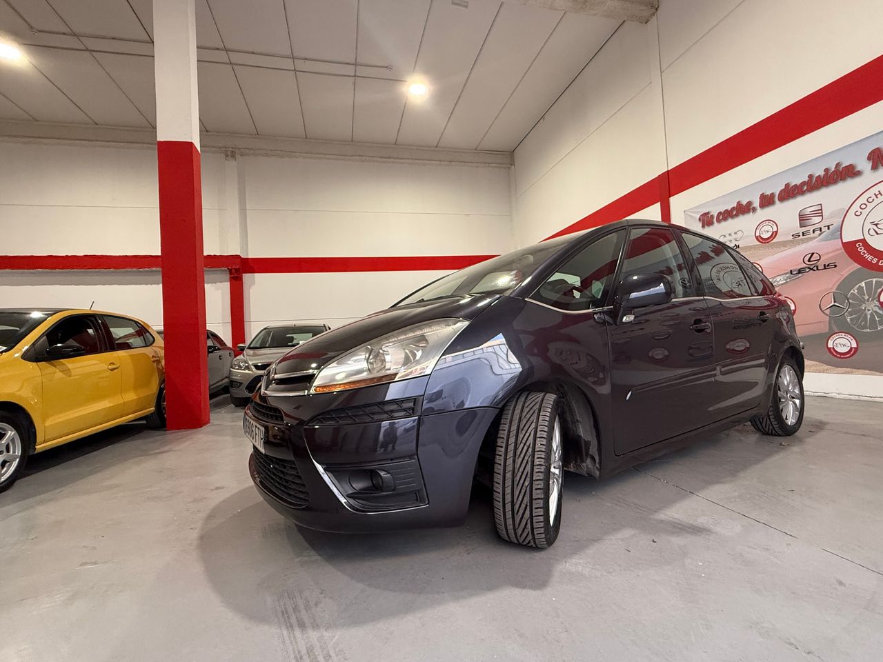 Citroën C4 Picasso HDi 110 FAP Exclusive - Foto 4