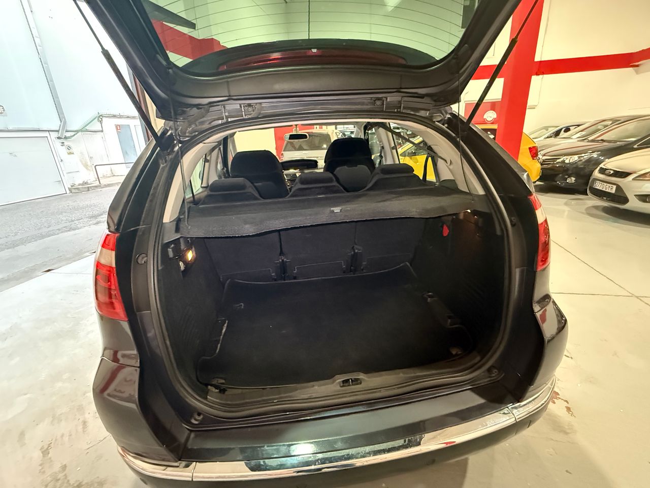 Citroën C4 Picasso HDi 110 FAP Exclusive - Foto 19