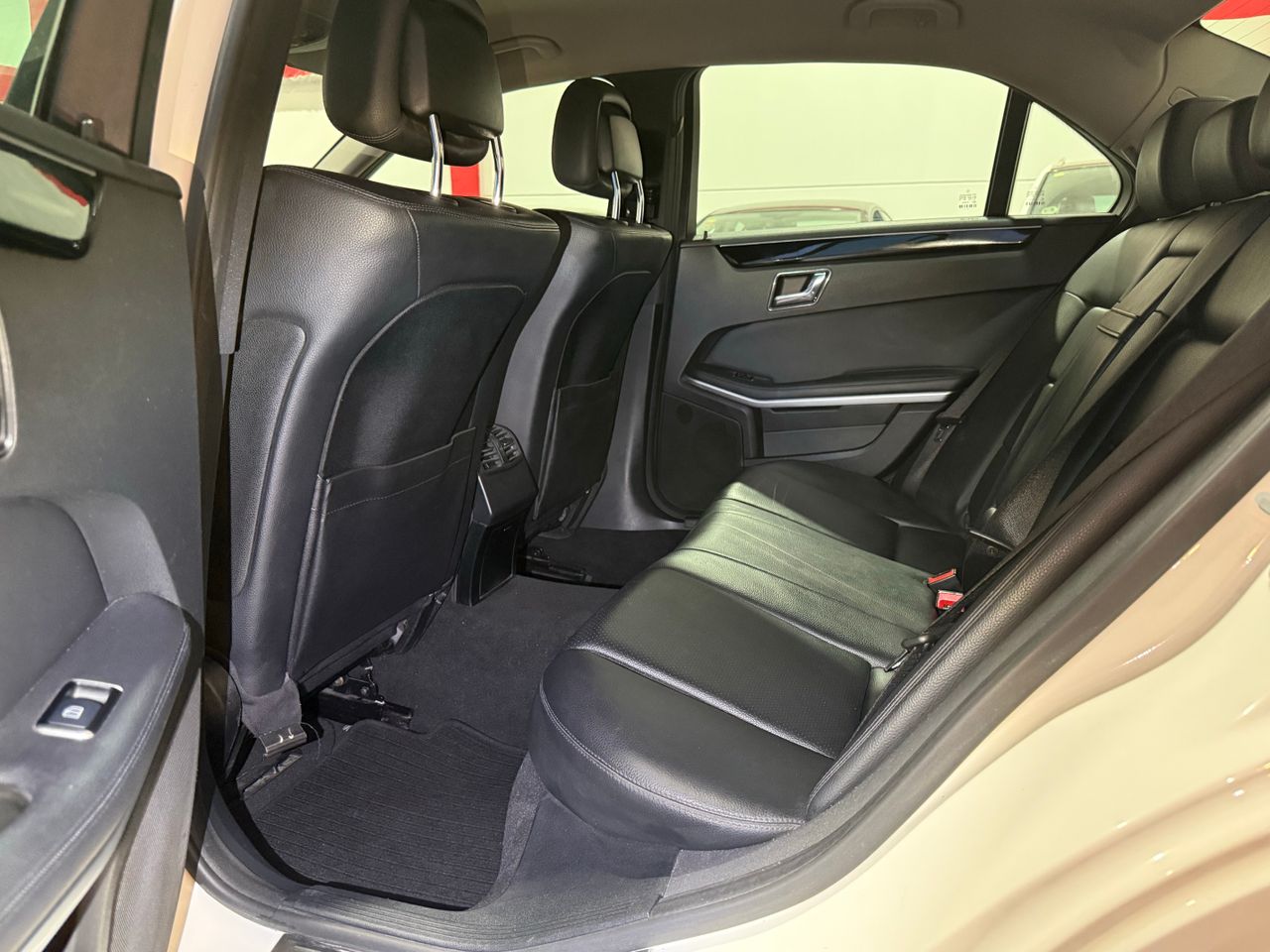 Mercedes Clase E E 350 CDI BlueEFFICIENCY Berlina - Foto 13