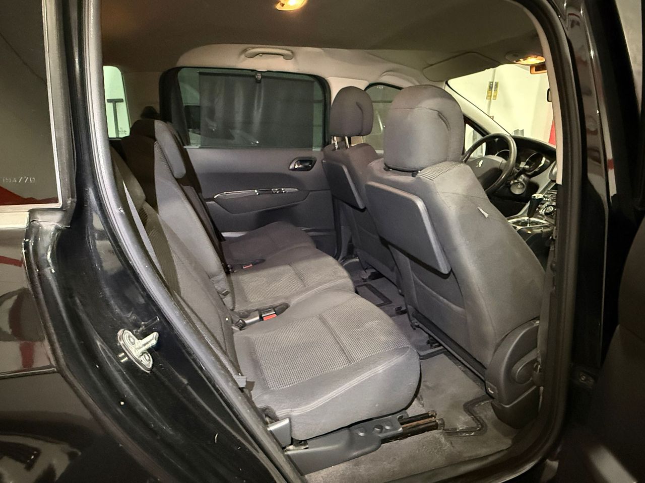 Peugeot 5008 Active 1.6 e-HDi 115 CMP Blue Lion 7 plazas - Foto 16