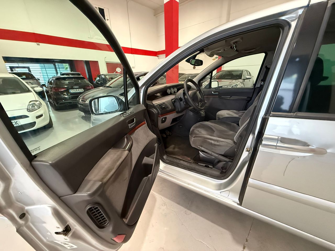 Citroën C8 2.2i 16v Premier - Foto 10