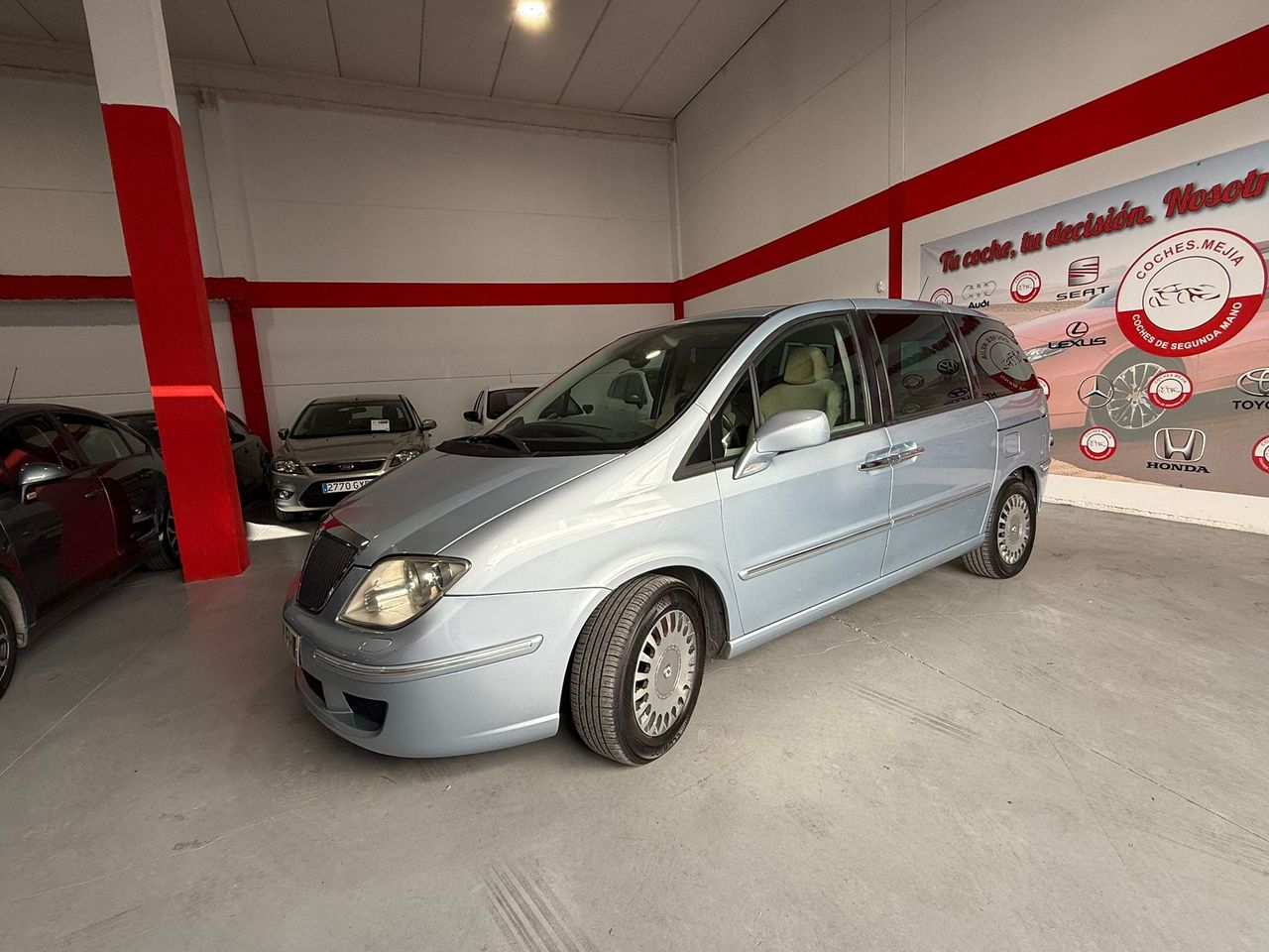 Lancia Phedra 2.0 JTD 16V 120 CV - Foto 4