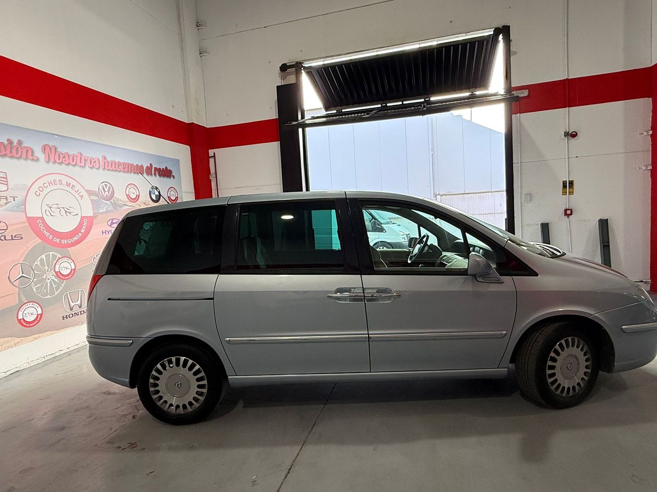 Lancia Phedra 2.0 JTD 16V 120 CV - Foto 5