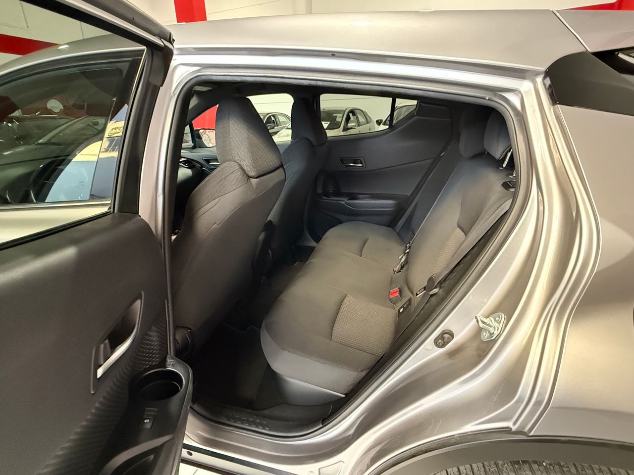Toyota C-HR 125H Advance - Foto 11