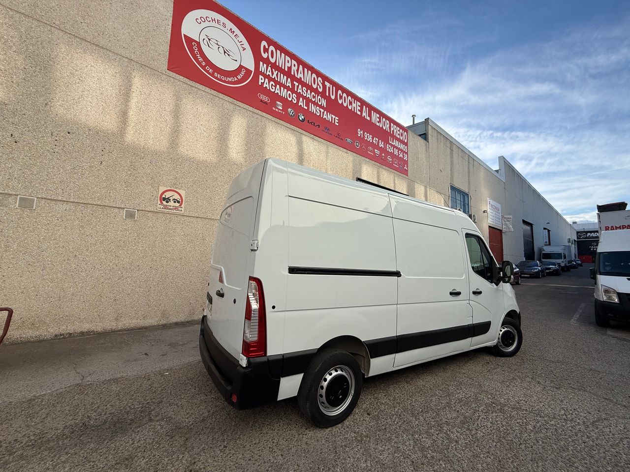 Renault Master III Furgón L3H2 2.3 dCi 136 CV - Foto 5