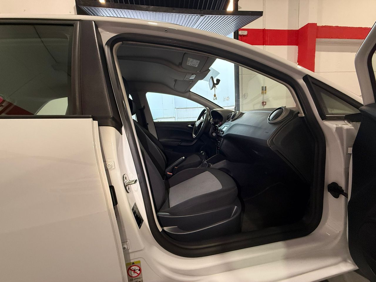 Seat Ibiza ST 1.4 TDI 90 CV Start&Stop Style - Foto 16