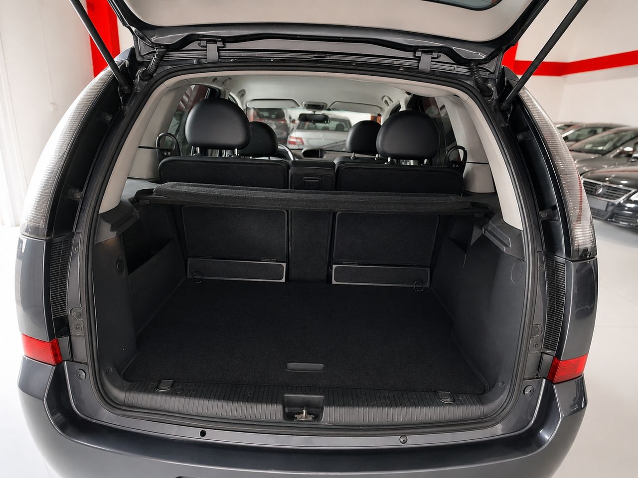 Opel Meriva Cosmo 1.7 CDTi 100 CV - Foto 8