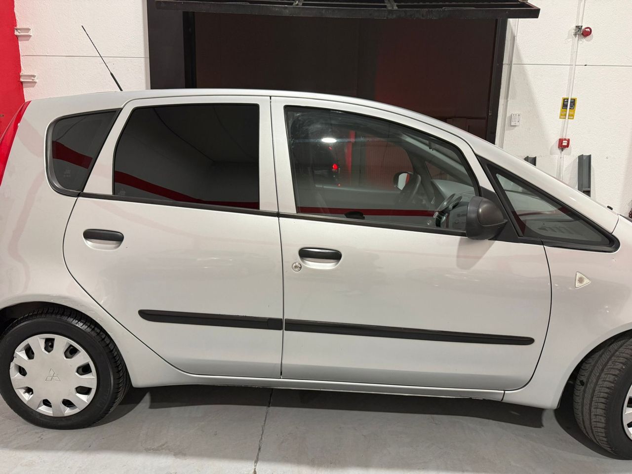 Mitsubishi Colt 1.1 12v Inform - Foto 5