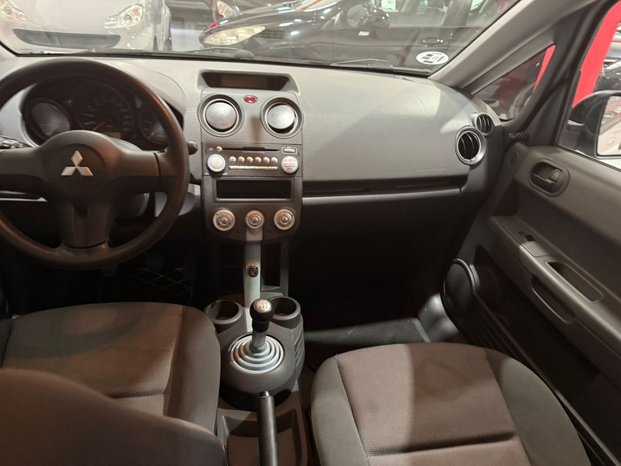 Mitsubishi Colt 1.1 12v Inform - Foto 11