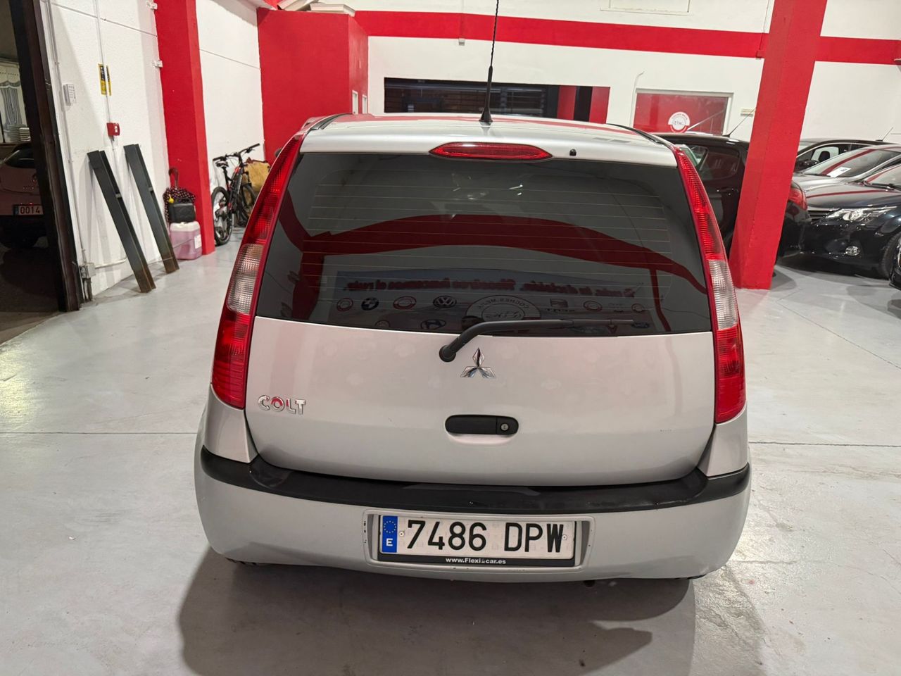 Mitsubishi Colt 1.1 12v Inform - Foto 8