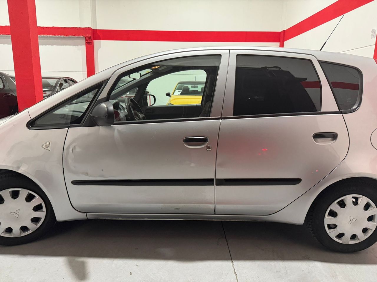 Mitsubishi Colt 1.1 12v Inform - Foto 6