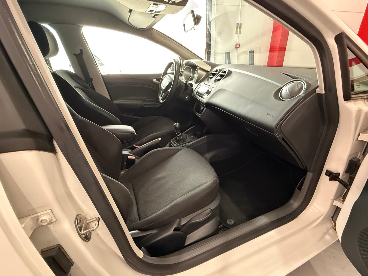 Seat Ibiza 5p 1.9 TDI 105 CV Sport DPF - Foto 15