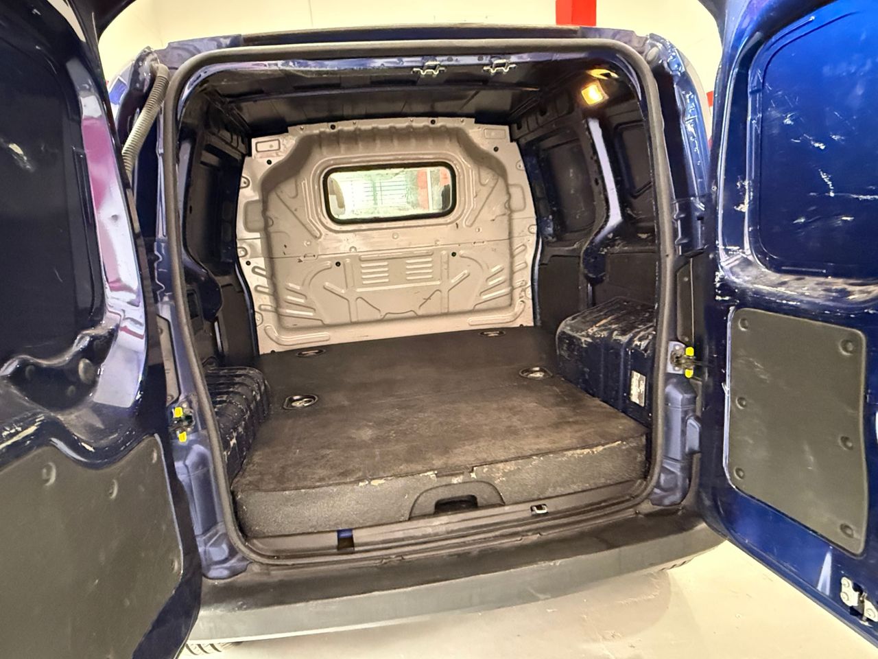Fiat Fiorino Combi Base 1.4 Natural Power 70 CV - Foto 16