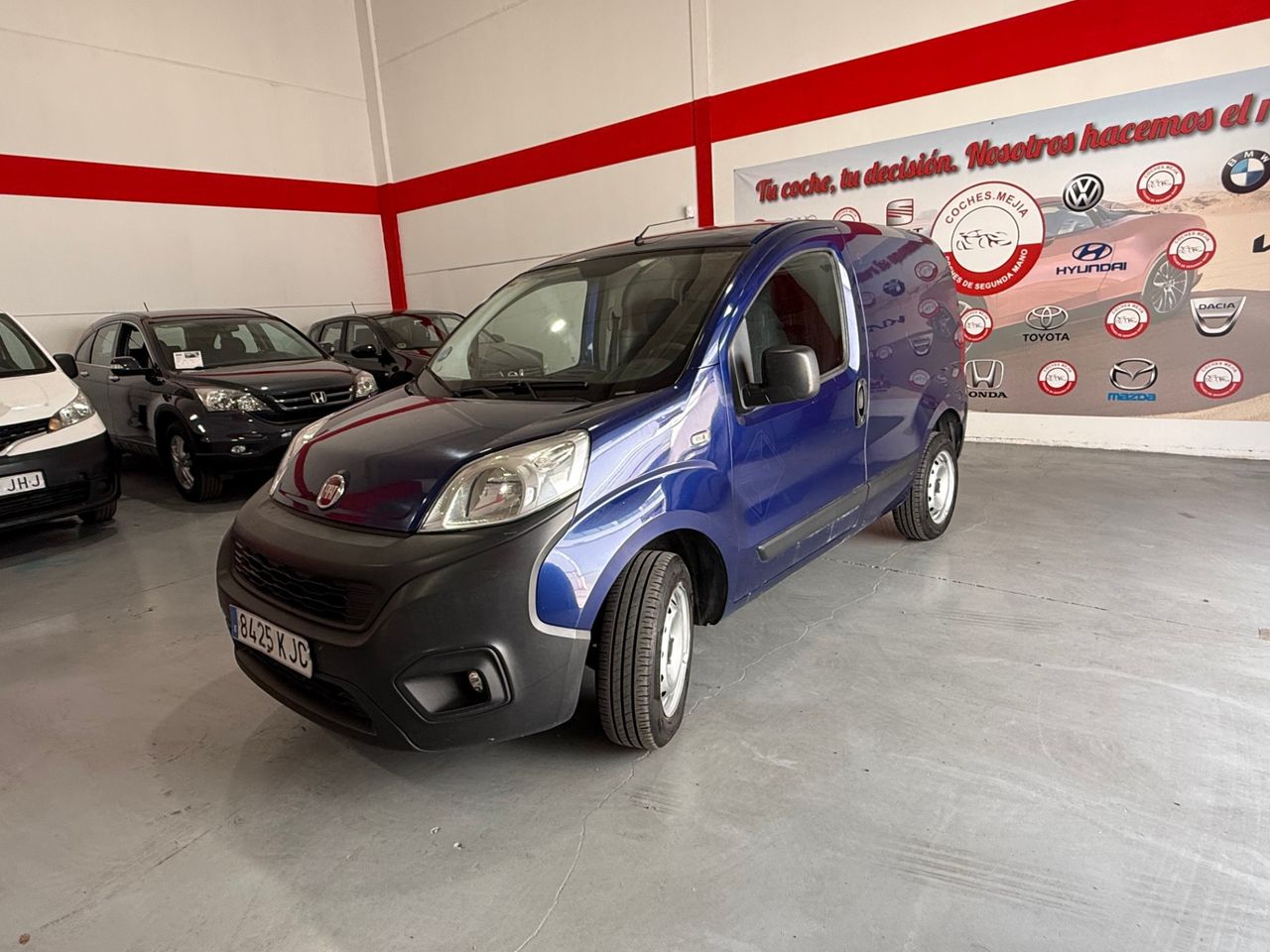 Fiat Fiorino Combi Base 1.4 Natural Power 70 CV - Foto 9