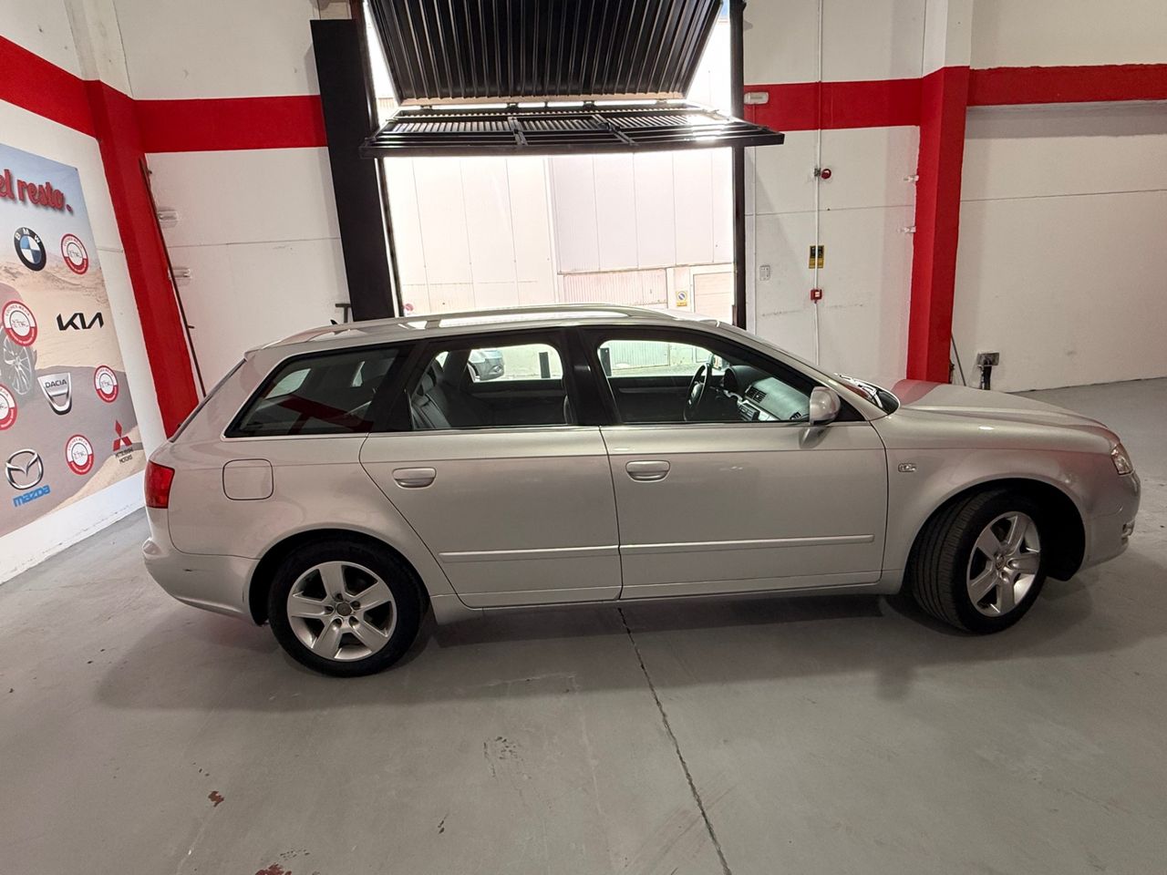 Audi A4 Avant 1.9 TDI AUDI A4 AVANT 1.9 TDI 116 CV - Foto 8