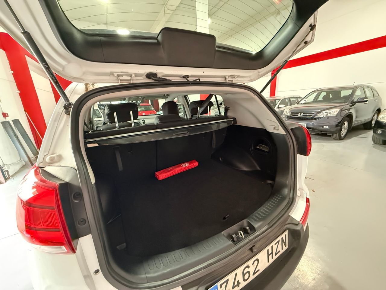 Kia Sportage 1.6 GDi 135 CV Basic 4x2 KIA SPORTAGE 1.6 GDI 135 CV 4X2 - Foto 12