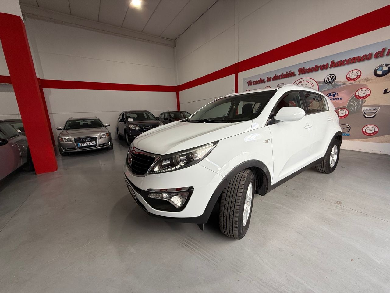 Kia Sportage 1.6 GDi 135 CV Basic 4x2 KIA SPORTAGE 1.6 GDI 135 CV 4X2 - Foto 3