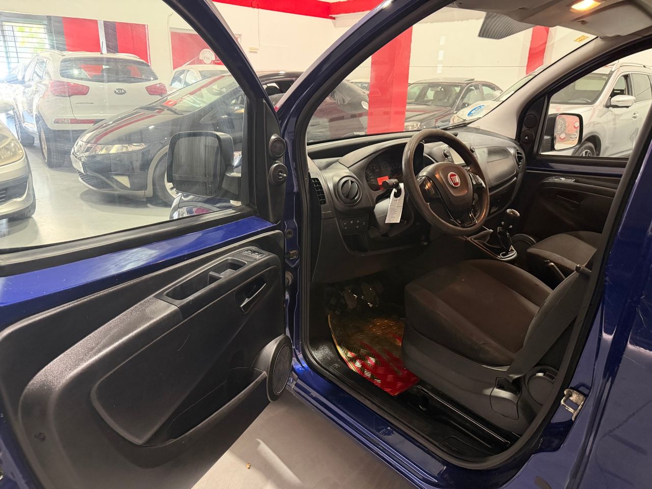 Fiat Fiorino Cargo SX 1.4 Natural Power GNC/Gasolina 52 kW 70 CV Fiat Fiorino Cargo 1.4 Natural Power GNC - Foto 10