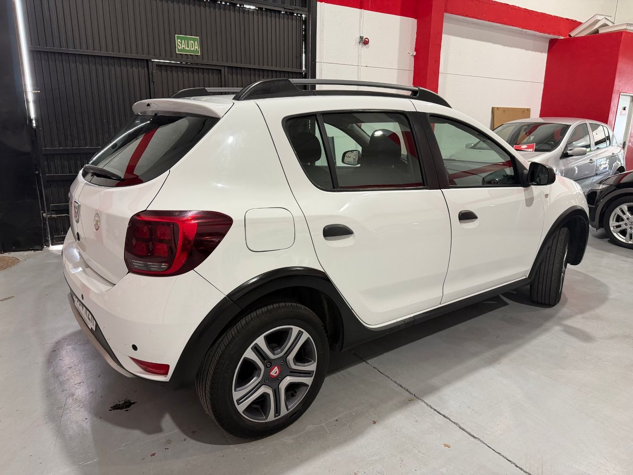 Dacia Sandero Stepway TCE 66 kW - Foto 8