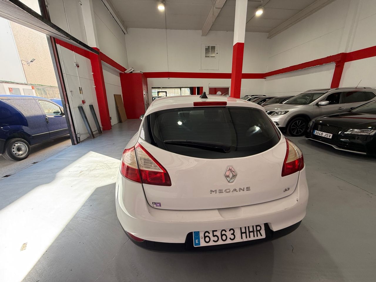 Renault Megane Mégane III Hatchback Van 1.5 dCi 110 CV FAP RENAULT MÉGANE III HATCHBACK VAN 1.5 DCI 110 CV FAP - Foto 6
