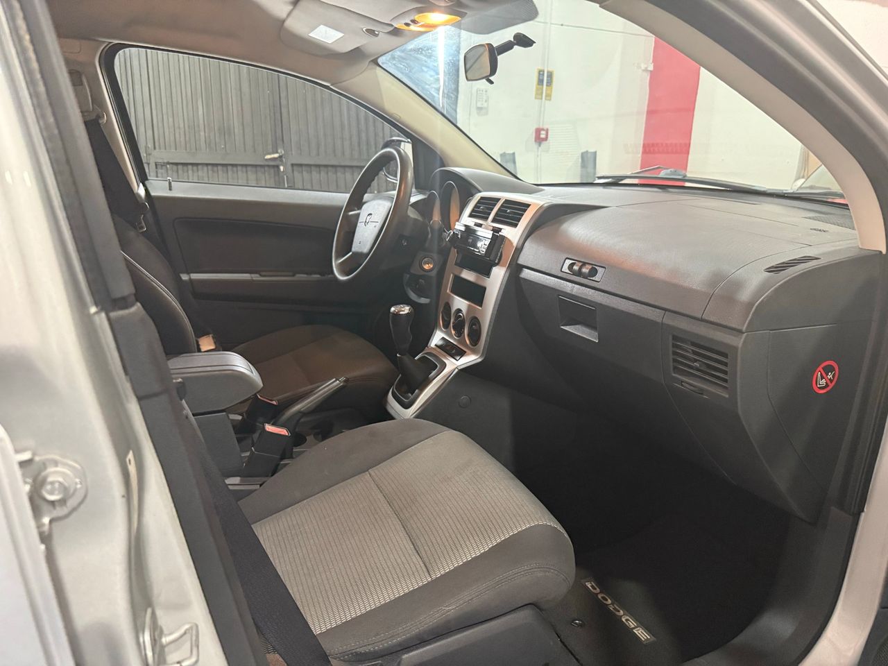 Dodge Caliber 1.8 SE 150 CV Dodge Caliber 1.8 SE 150 CV Gasolina | CochesMejía Madrid | 5173 GNC - Foto 18