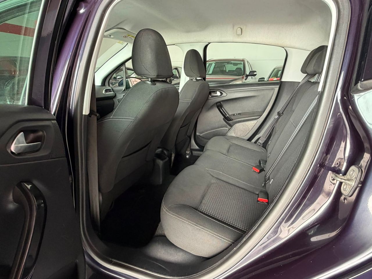 Peugeot 208 3p Style 1.6 BlueHDi 100 S&S - Foto 15
