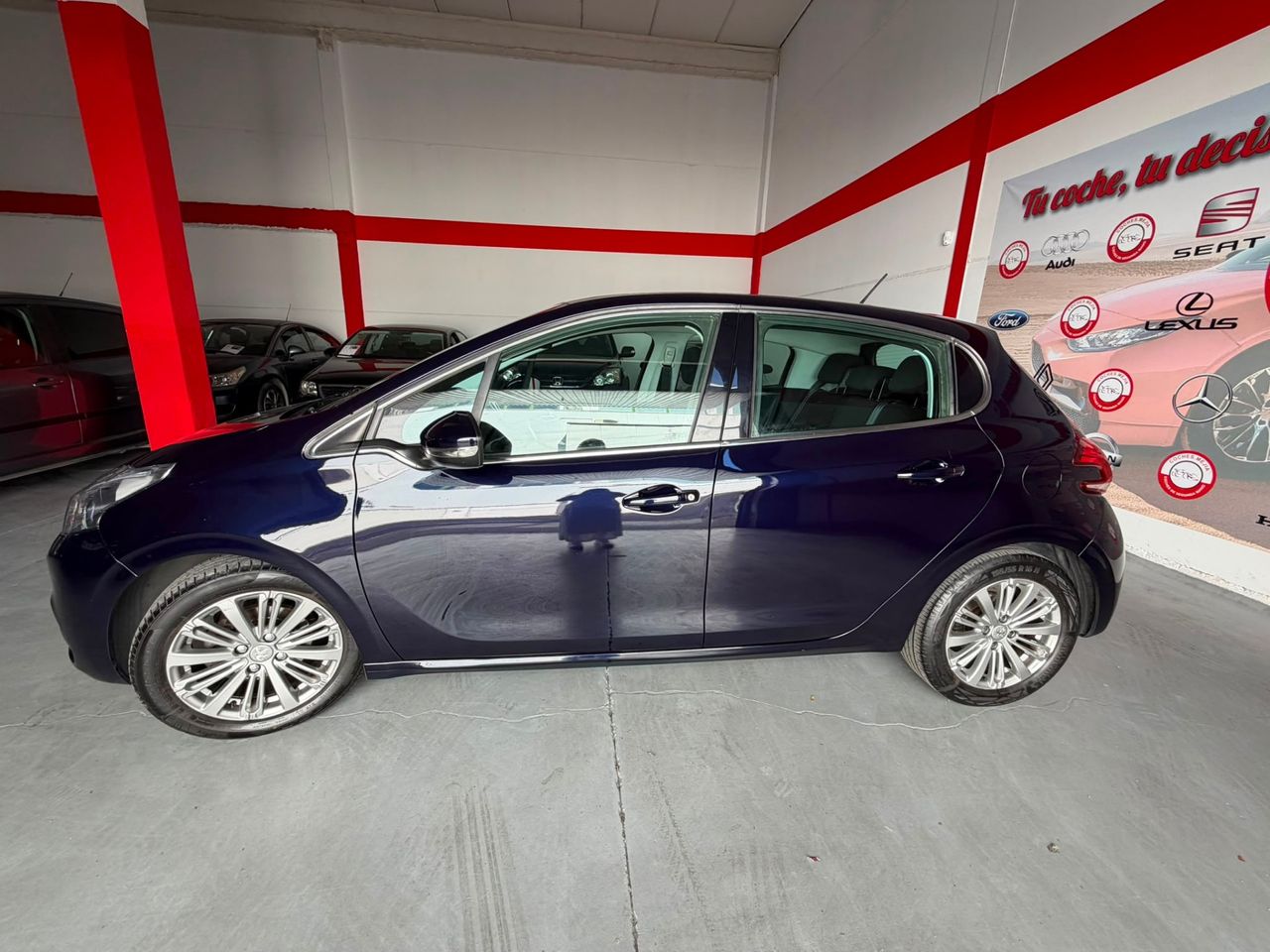 Peugeot 208 3p Style 1.6 BlueHDi 100 S&S - Foto 8