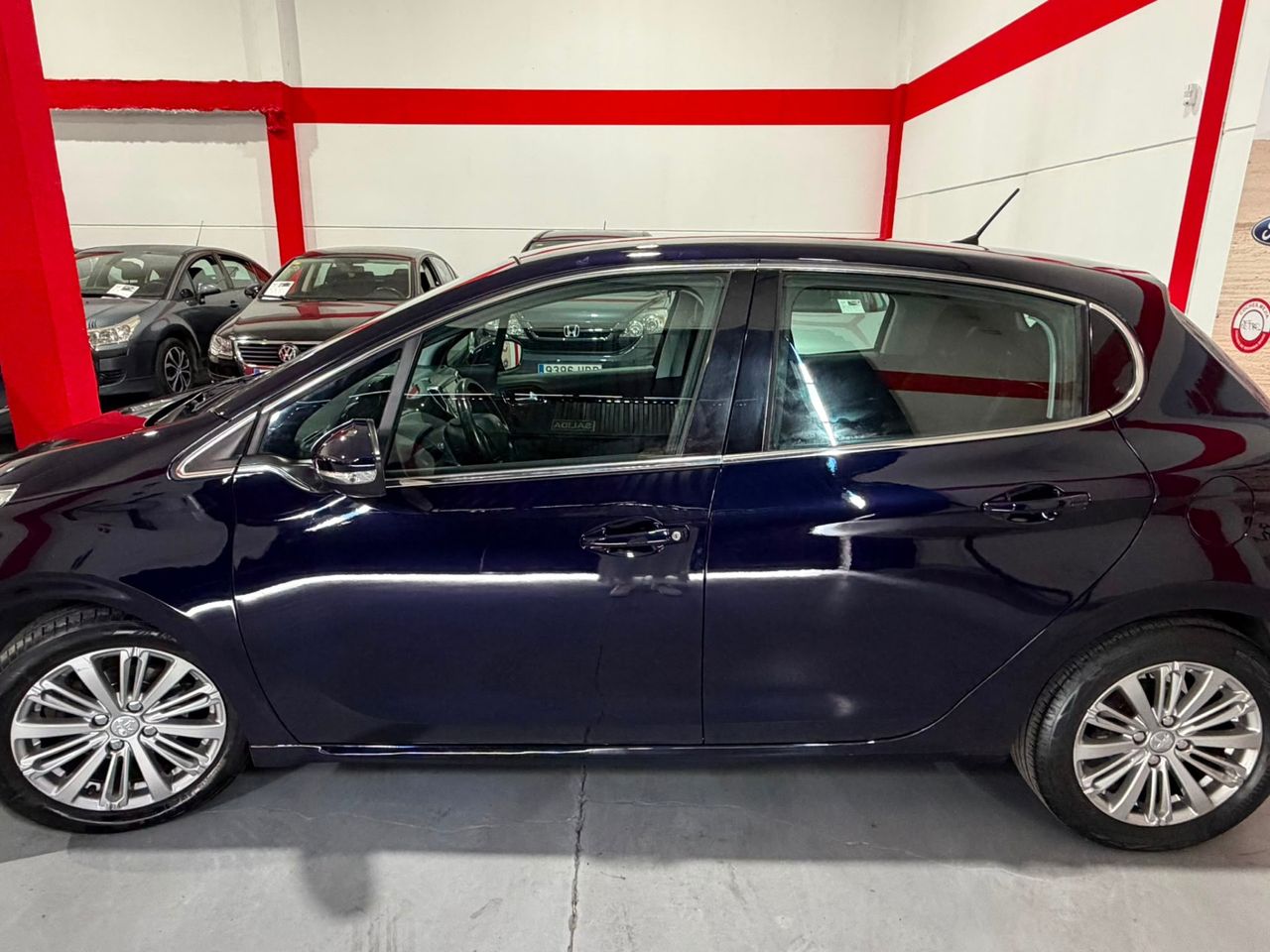 Peugeot 208 3p Style 1.6 BlueHDi 100 S&S - Foto 7