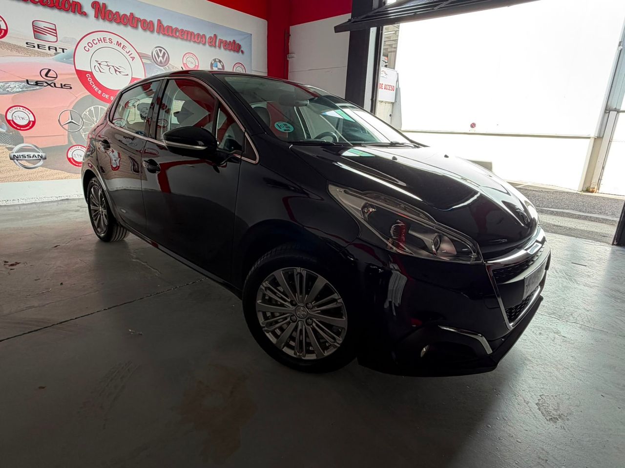 Peugeot 208 3p Style 1.6 BlueHDi 100 S&S - Foto 12